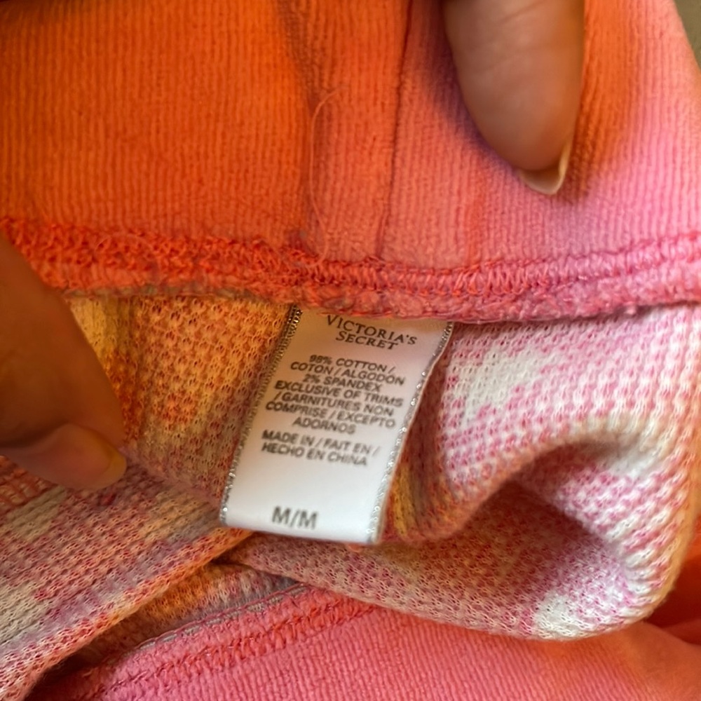 Size medium Victoria secret pjs (set)